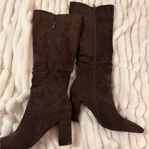 Chic Brown Suede Heeled Boots for Women